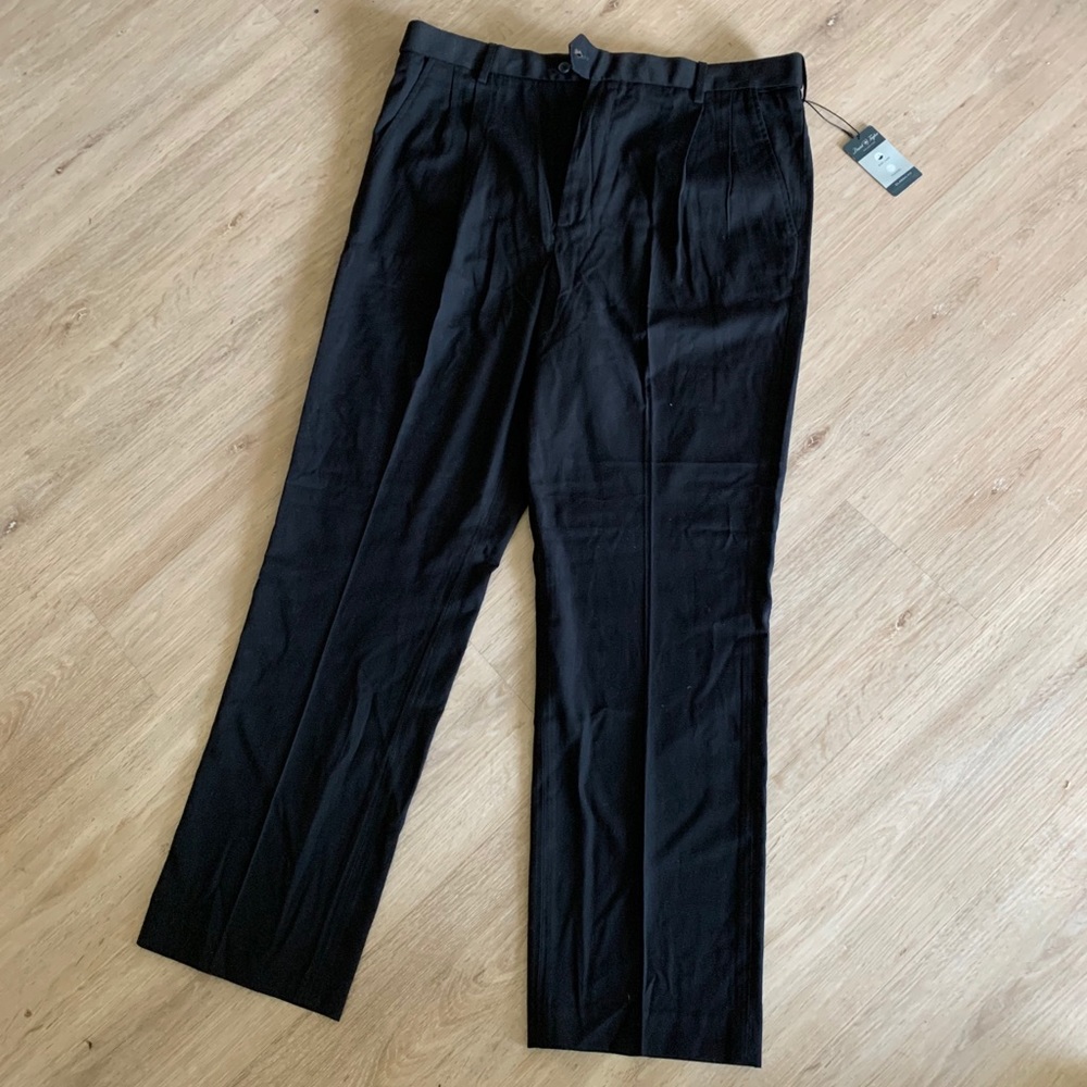 Brand new David Taylor dress up pants